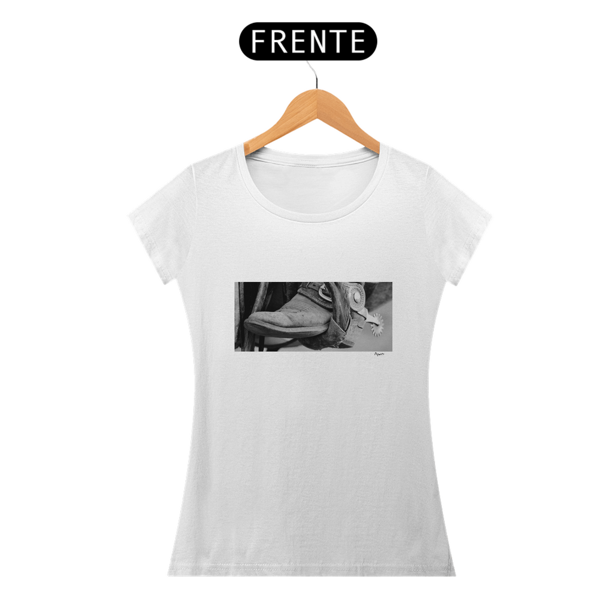Nome do produto: Camiseta Estribo - Feminina