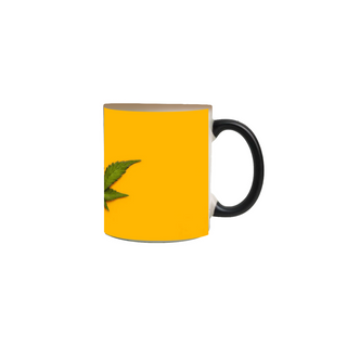 Nome do produtoCaneca Mágica Weed