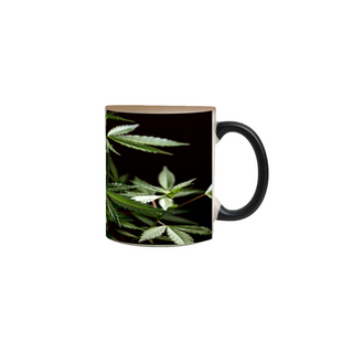 Nome do produtoCaneca Magica weed lupa