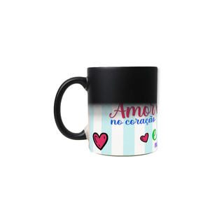 Nome do produtoCaneca Magica Amor no coração 