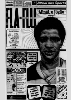 Nome do produtoCAPA JORNAL DOS SPORTS FLA-FLU - ADÍLIO - 1985