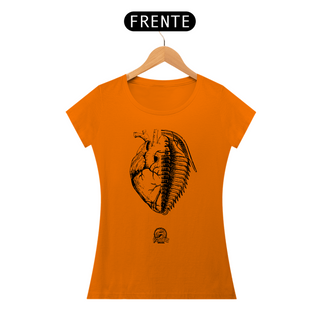 Nome do produtoCamiseta Feminina - Coração + Trilobita