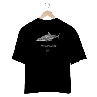 Nome do produtoCamiseta Oversized Megalodon em Cor | Ilustração por Leandro Sanches