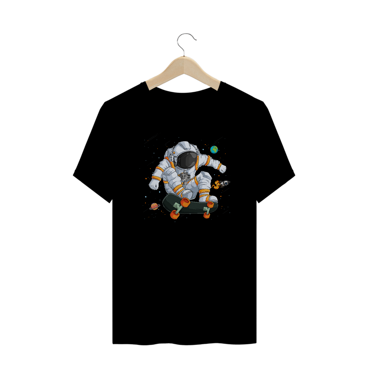 Nome do produto: Camiseta Plus Size Astronauta Skate