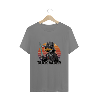 Nome do produtoDUCK VADER – O Poder da Força em Versão Pato - Camiseta Plus Size