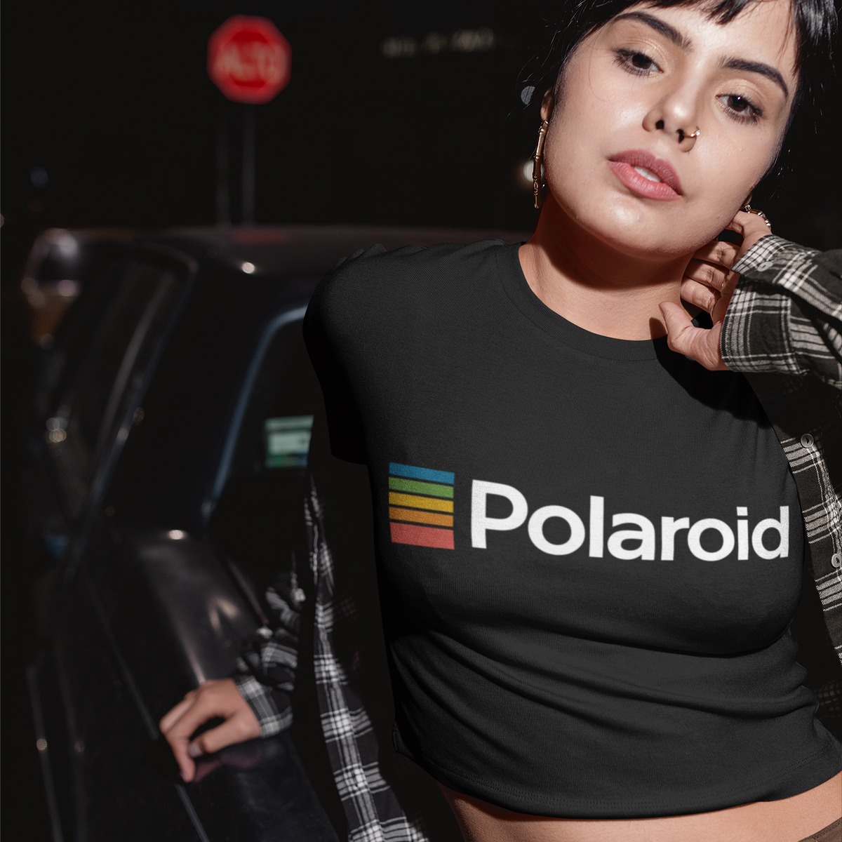 Nome do produto: Camiseta cropped - POLAROID