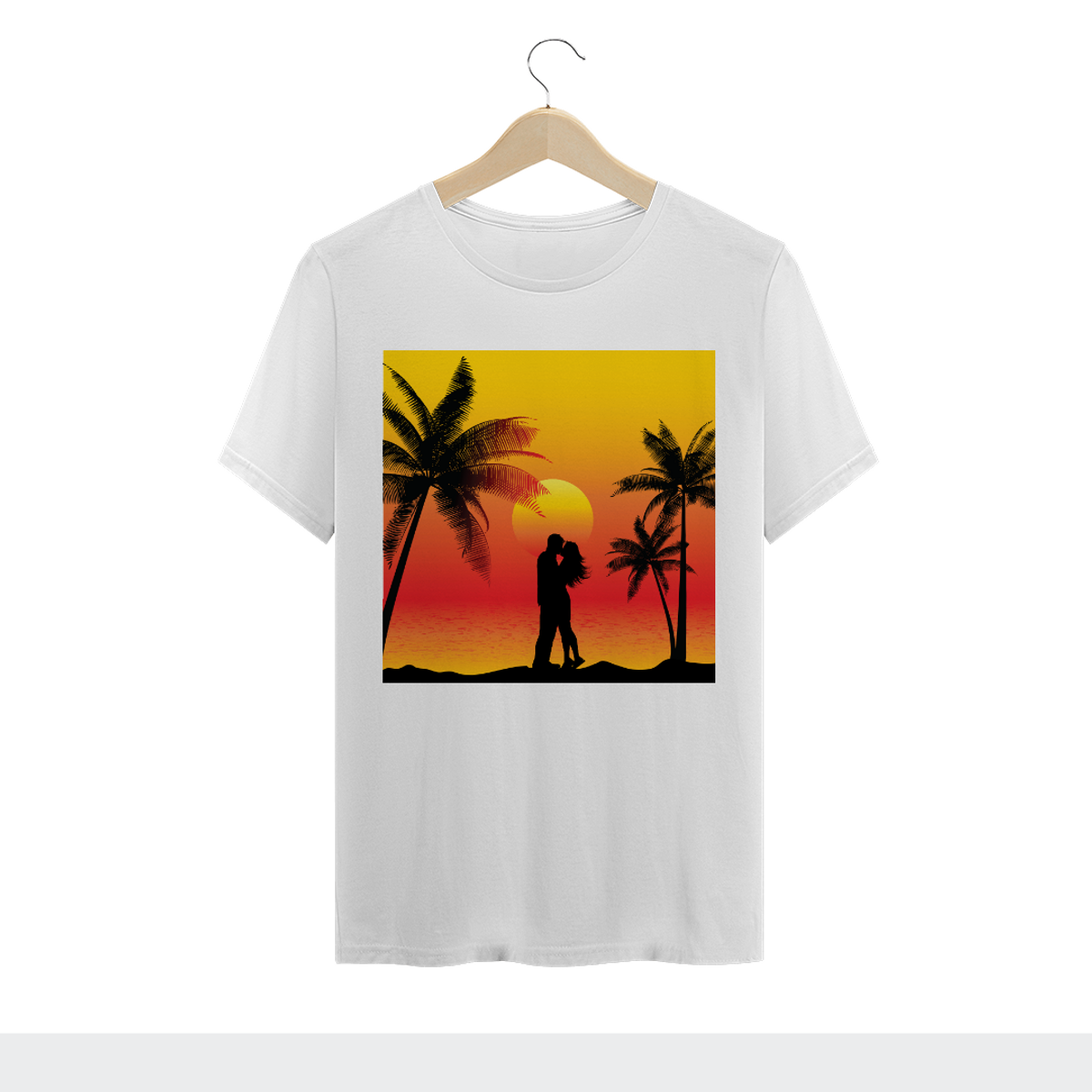 Nome do produto: Camiseta Prime Estampa Casal Beijando na Praia