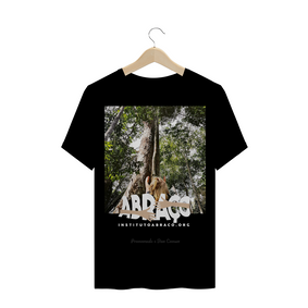 camiseta estampada floresta