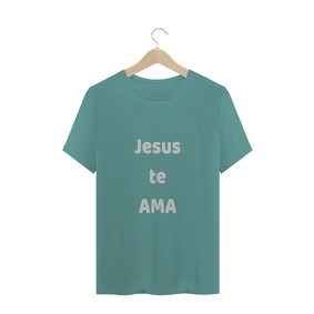 Camiseta Masculina Jesus  te ama