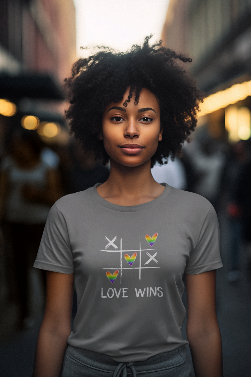 Nome do produto: T-Shirt ESTONADA Love Wins