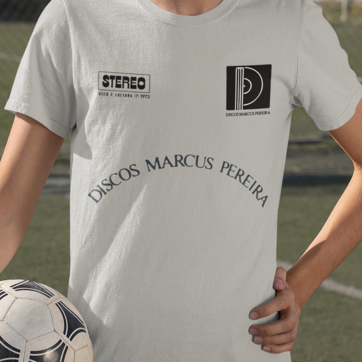 Nome do produto: Camiseta \'Selo Marcus Pereira\'