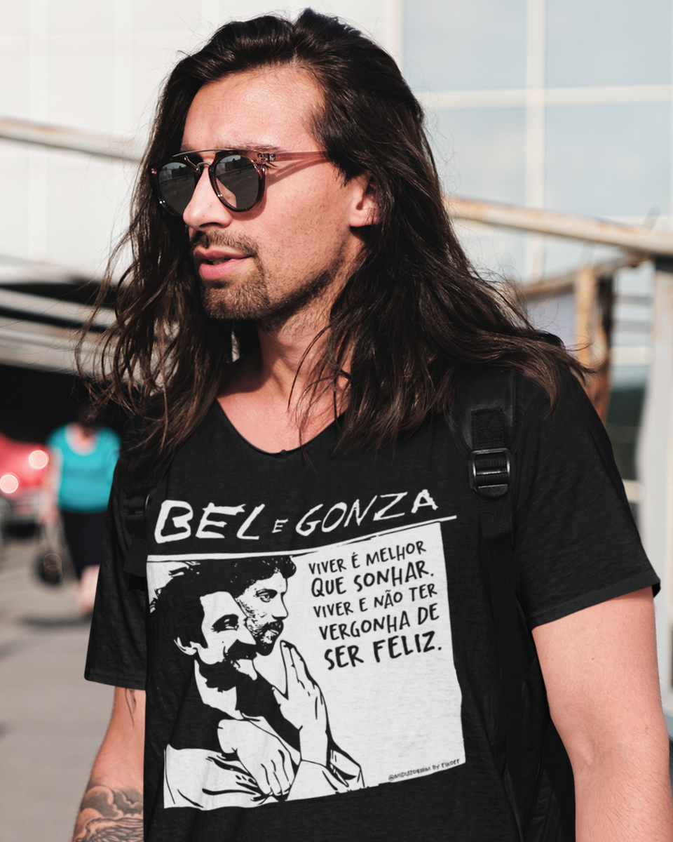 Nome do produto: Camiseta \'Belchior e Gonzaguinha\' - malha escura