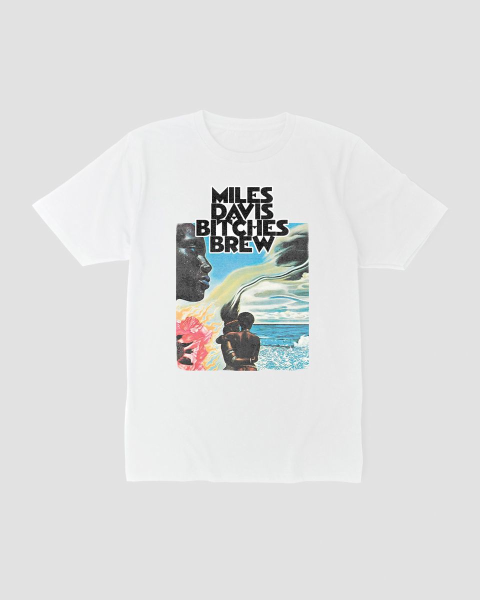 Nome do produto: Camiseta Miles Davis Bitches Mind The Gap Co.