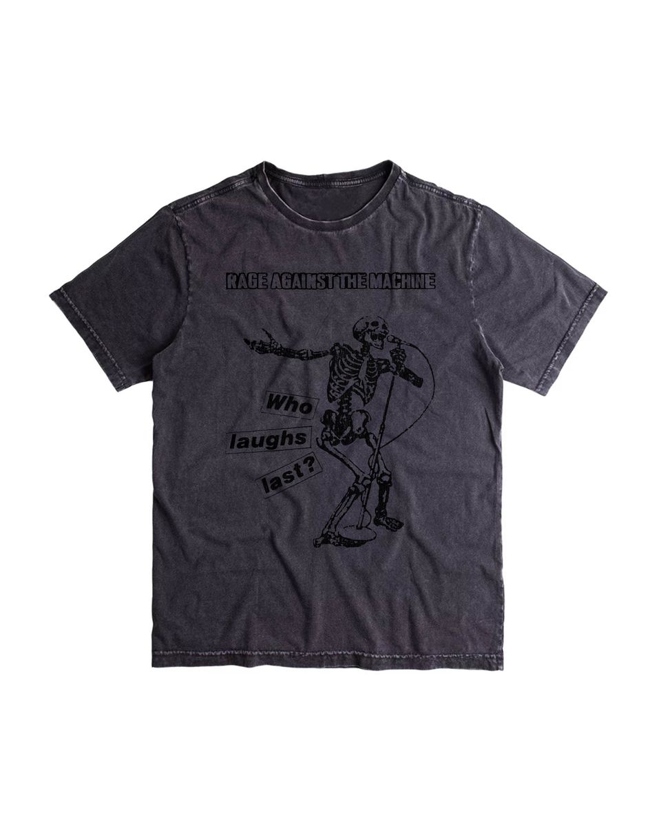 Nome do produto: Camiseta Rage Against The Machine Estonada Who Mind The Gap Co.