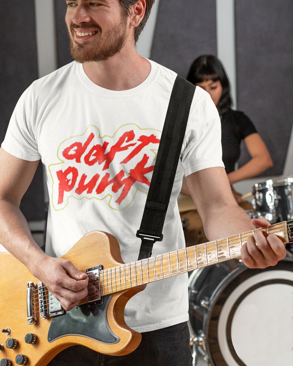 Nome do produto: Camiseta Daft Punk 2 Mind The Gap Co.