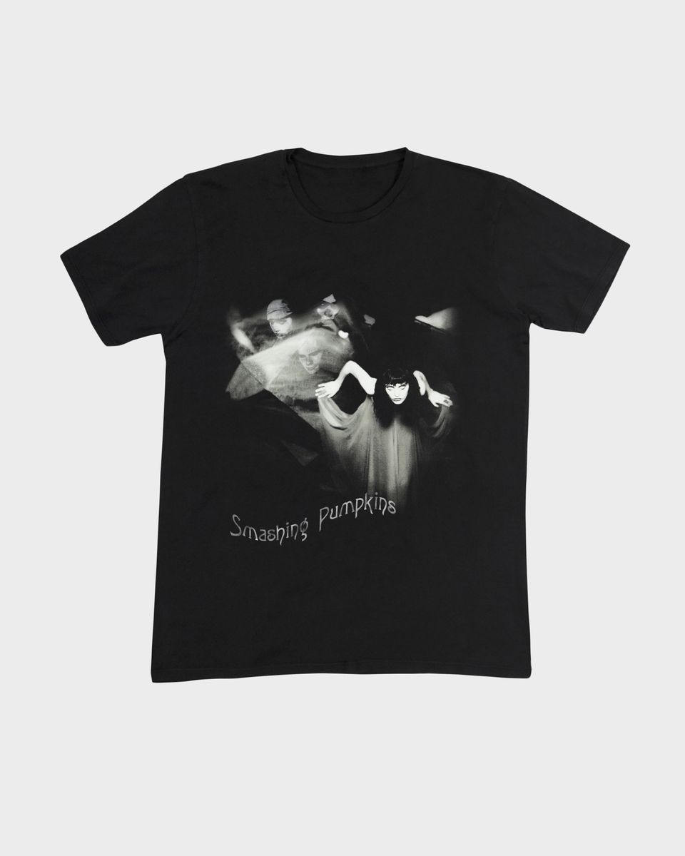 Nome do produto: Camiseta Smashing Pumkins Adore Mind The Gap Co.
