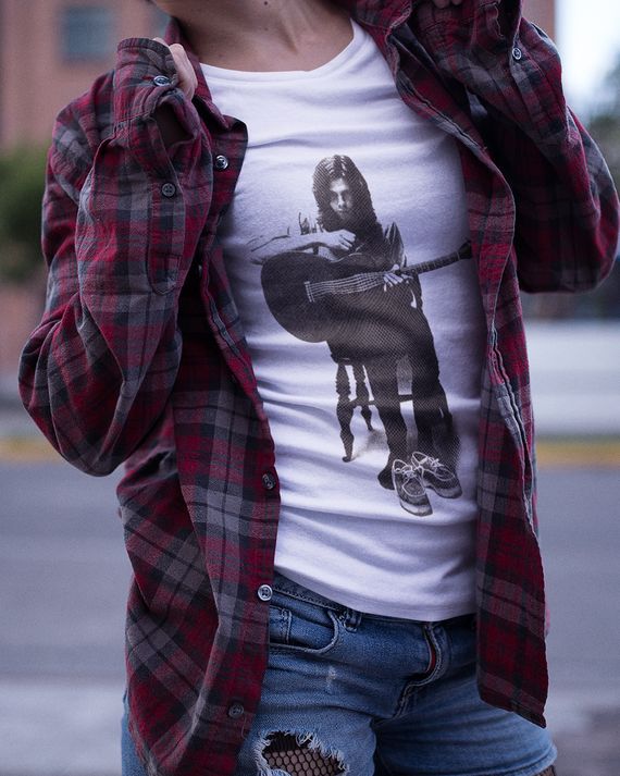 Camiseta Nick Drake Chair White Mind The Gap Co.