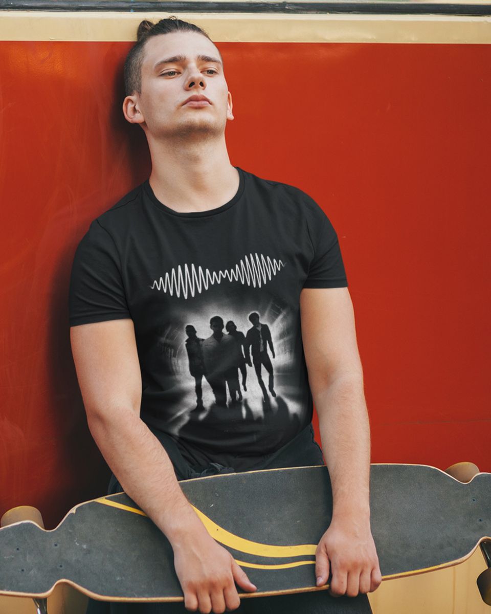 Nome do produto: Camiseta Arctic Monkeys Mind The Gap Co.