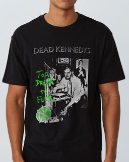 Camiseta Dead Kennedys Too Drunk Mind The Gap Co.