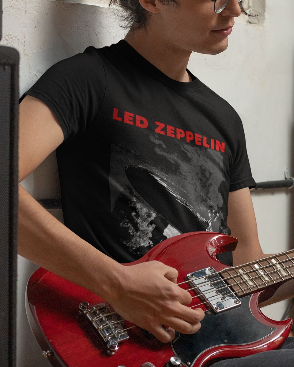 Nome do produto: Camiseta Led Zeppelin Led I Mind The Gap Co.