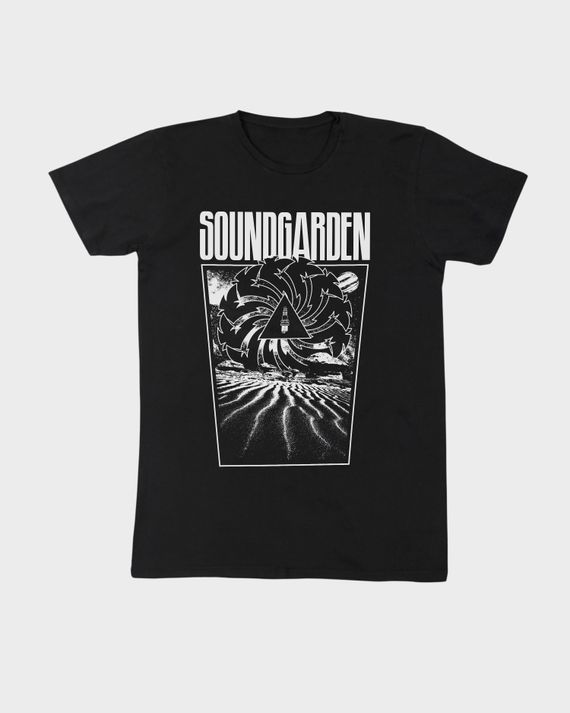 Camiseta Soundgraden Galaxy Black Mind The Gap Co.