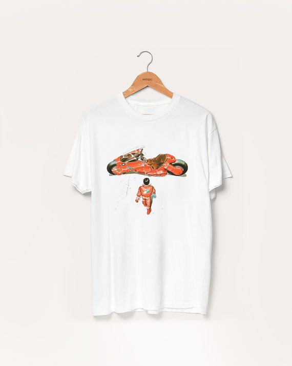 Camiseta Akira Mind The Gap Co.