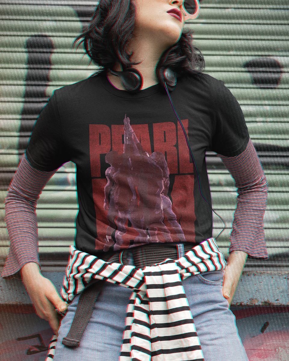 Nome do produto: Camiseta Pearl Jam Ten Red Mind The Gap Co.