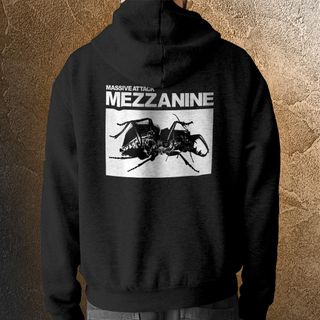 Nome do produtoMoletom com capuz e zíper Massive Attack - Mezzanine LB