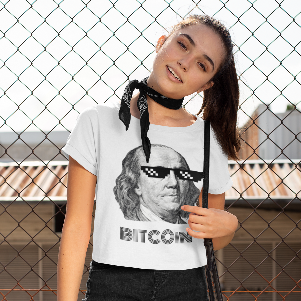 Nome do produto: Camiseta Canoa Viscolycra Bitcoin Sunglasses BTC028-CN