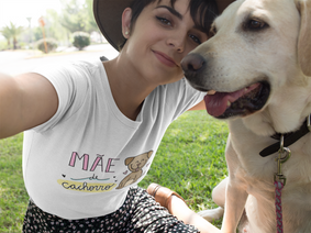T-shirt Feminina Mãe de Cachorro