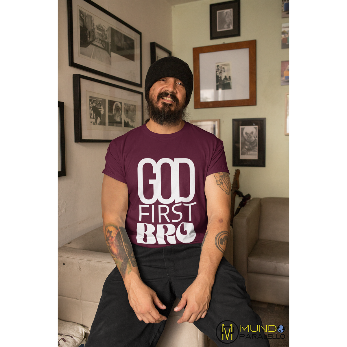 Nome do produto: Camisa - God First