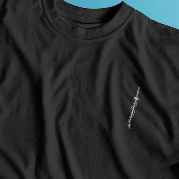 Camiseta Minimalista Preta - Nichirin Zenitsu