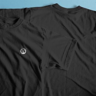 Nome do produtoCamiseta Minimalista Preta - Steel Ball