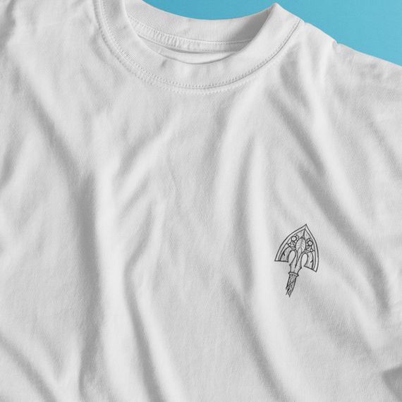 Camiseta Minimalista - Flecha