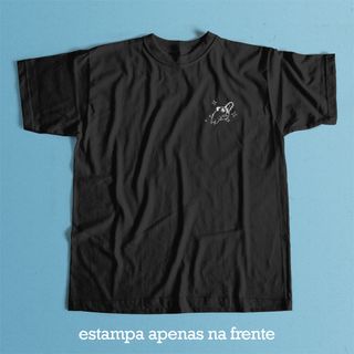 Nome do produtoCamiseta Minimalista Preta - Pochita