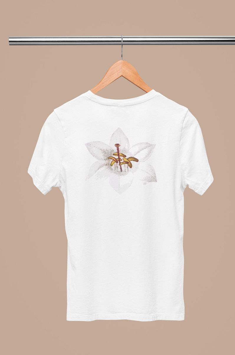Nome do produto: Camiseta Estampada Quality Unissex Astromélia Branca