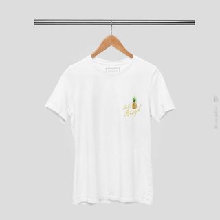 Nome do produtoCamiseta Estampa Tropical Hello Brazil Branca