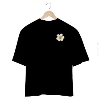 Nome do produtoFlor Branca - Camiseta Oversized Estampa Floral Cores