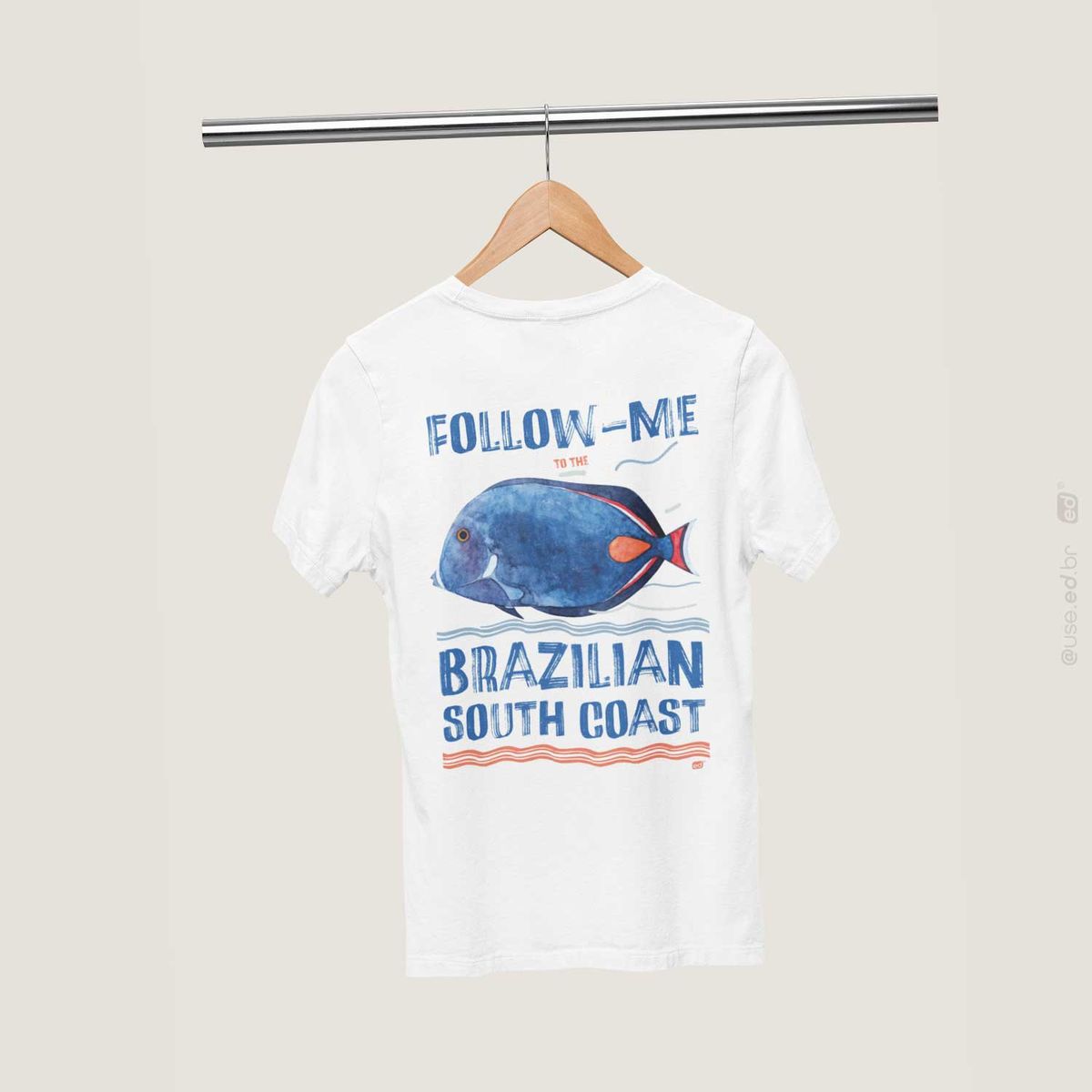 Nome do produto: Follow-me South Coast - Camiseta Estampada Branca