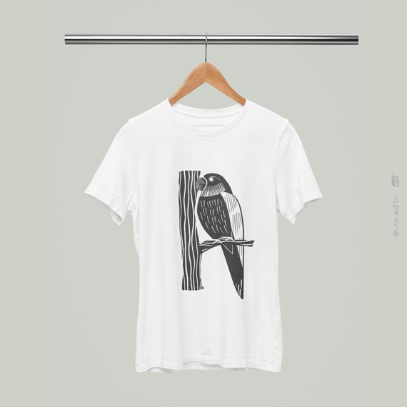Pássaro Xilogravura - Camiseta Branca Estampa Pássaro Xilogravura