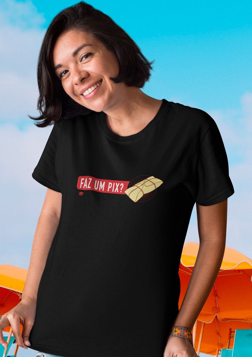 Nome do produto: Camiseta Baby Long Estampa Meme Faz um PIX da PAMONHA