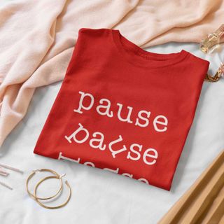 Nome do produtoPause & Dance - Camiseta Baby Long Estampa Pause & Dance Vermelha
