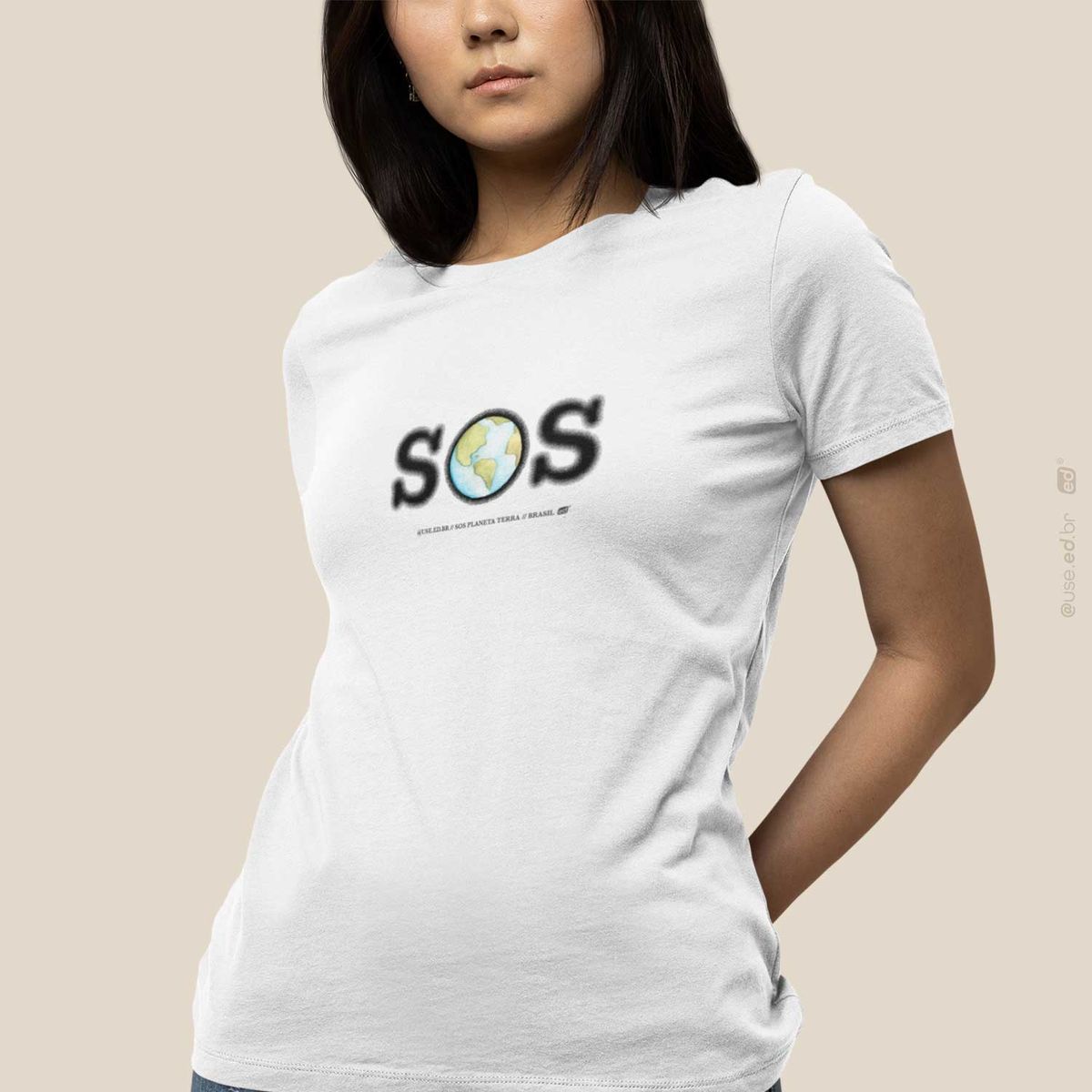 Nome do produto: SOS Terra - Camiseta Baby Long Estampada SOS Planeta Terra Cores