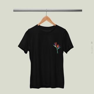 Nome do produtoStrelitzia - Camiseta Estampa Strelitzia Floral Branca