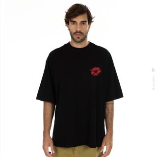 Nome do produtoHibisco - Camiseta Oversized Estampa Hibisco Floral Preta