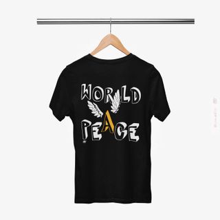 Nome do produtoCamiseta Plus Size Estampa World Peace Preta