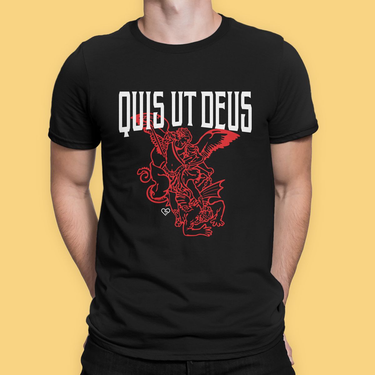 Nome do produto: Camiseta São Miguel Quis ut Deus - Escura