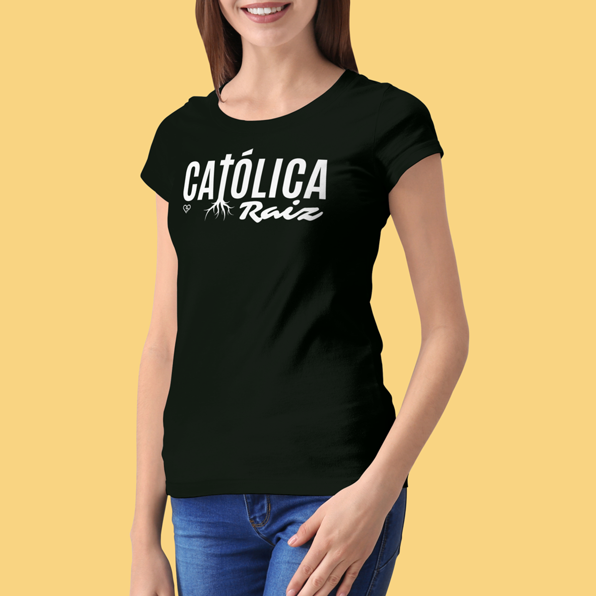 Nome do produto: Camiseta Católica Raiz - Feminina