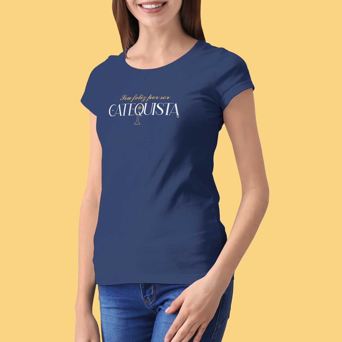 Nome do produto: Camiseta Sou Feliz por Ser Catequista