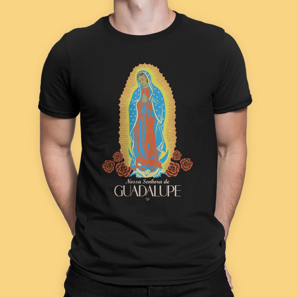 Nome do produto: Camiseta Nossa Senhora de Guadalupe